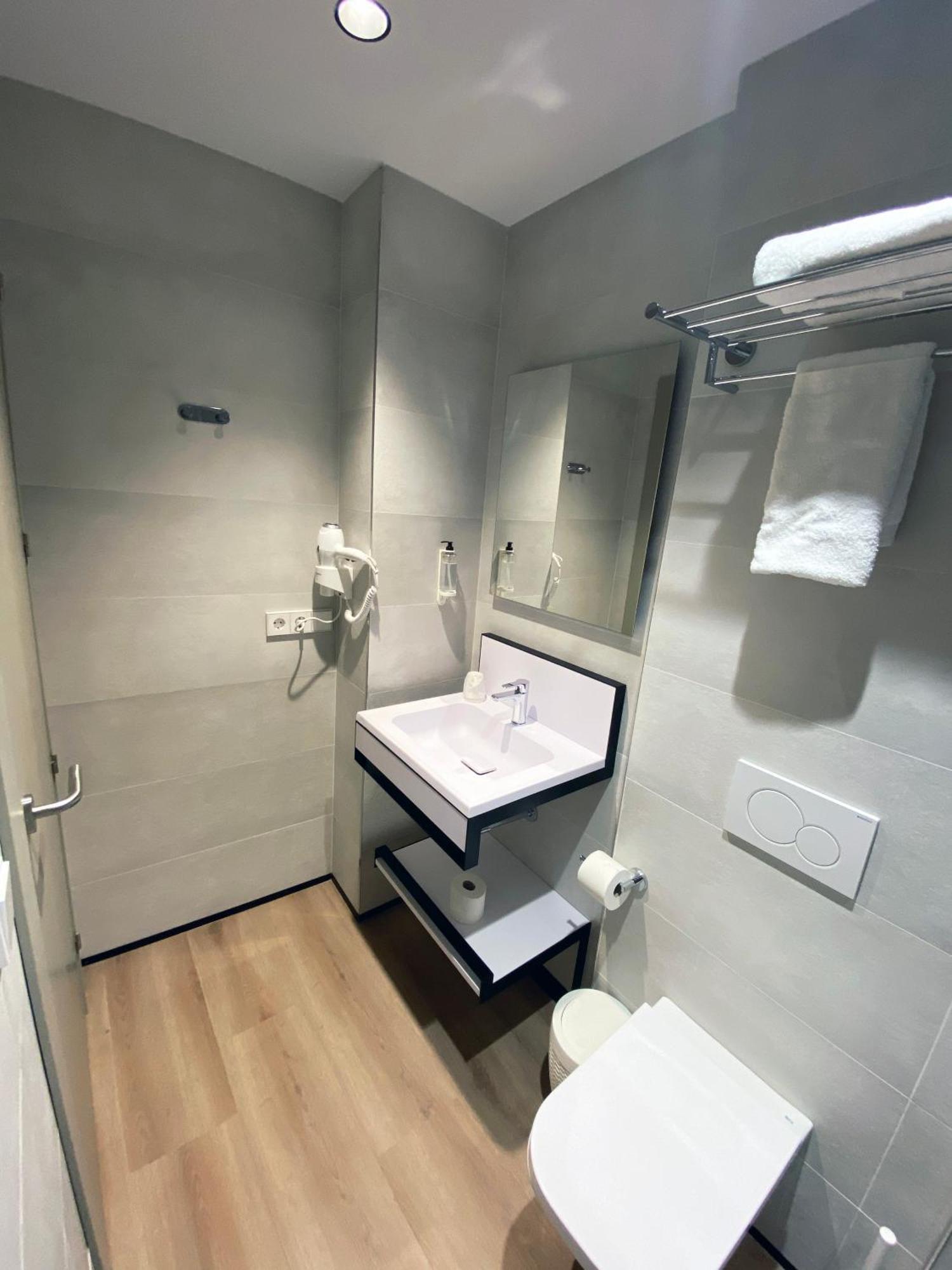 Hotel Bestprice ולנסיה מראה חיצוני תמונה