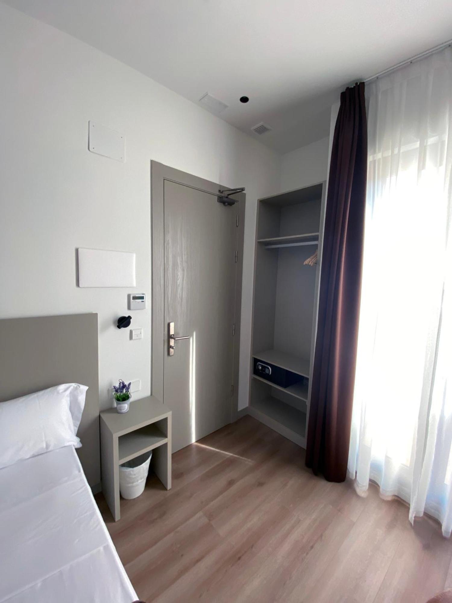 Hotel Bestprice ולנסיה מראה חיצוני תמונה
